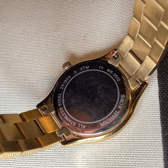 Michael Kors Gold-tone Mini Slim Runway Women’s Watch MK-3512 - Picture 9 of 12